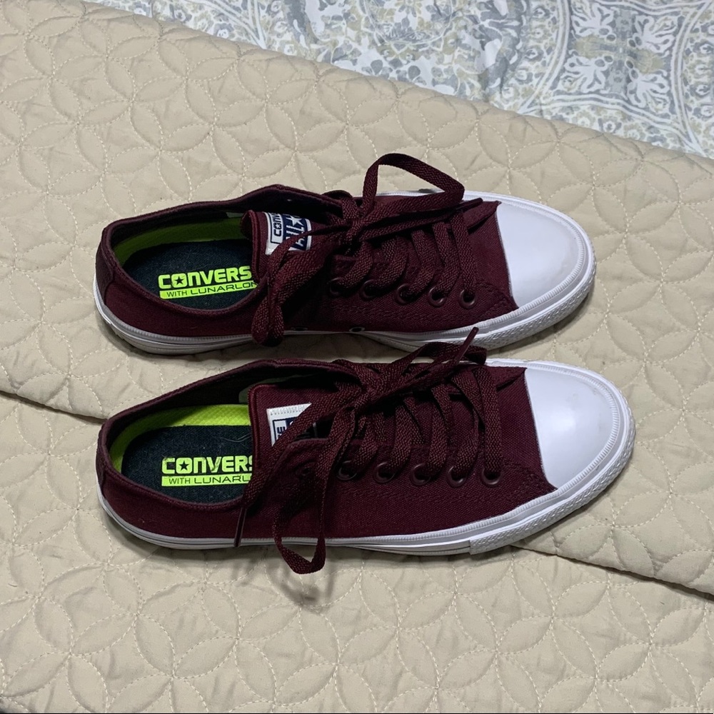 Converse All Star Chuck Taylor IIs Size 8